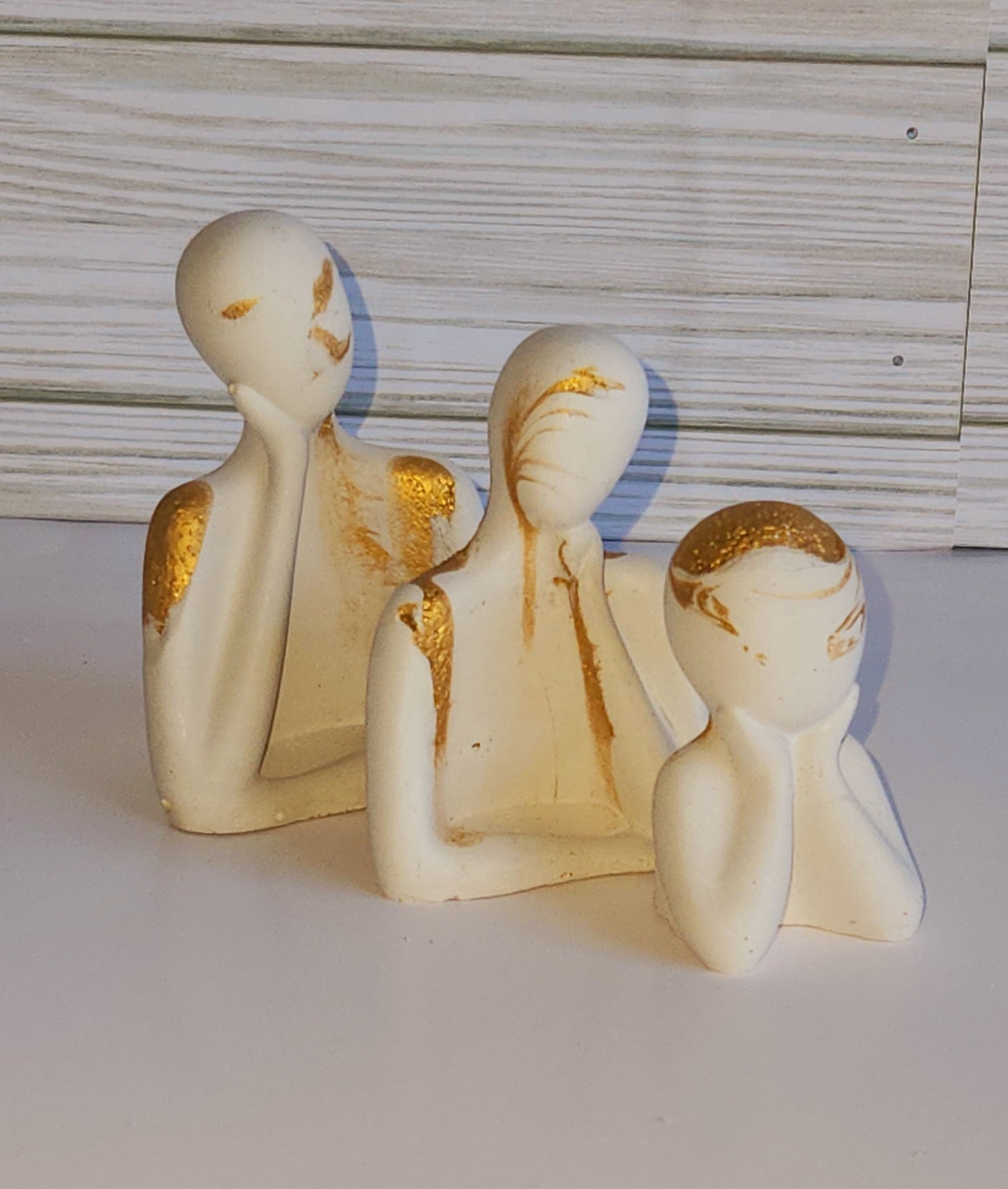 3-pc figurines set